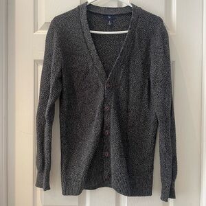 Men’s gray dress sweater